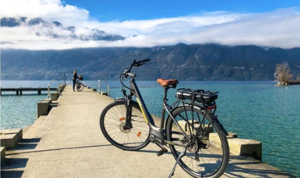 Lac Annecy plage privée, Duplex Baie des voiles Duingt Esterno foto